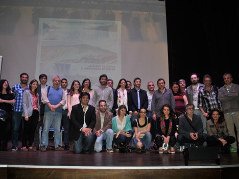 Germán Calvi, gerente de fomento a la producción de contenidos para TV, Internet y videojuegos, y Bernardo Bergeret, gerente de relaciones institucionales del INCAA, junto a parte de la delegación argentina que viaja a Mipcom