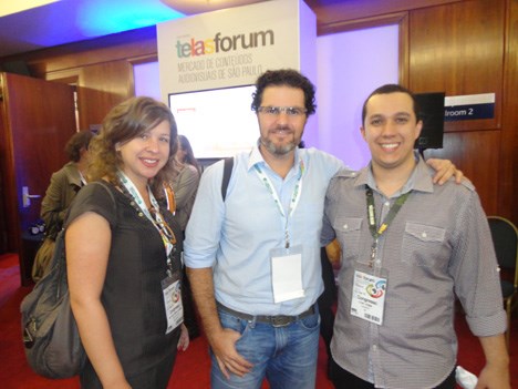 Ana Monte y Alexandre Grynberg, de la productora Dogs Can Fly, junto a Felipe Ferrari, content and production coordinator de Fox International Channels