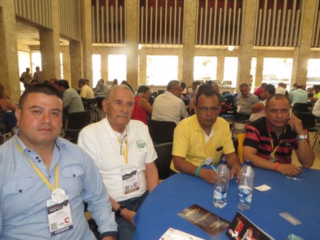 El equipo de Colcable de Luis Alfonso Guzmán, ex-Soacha