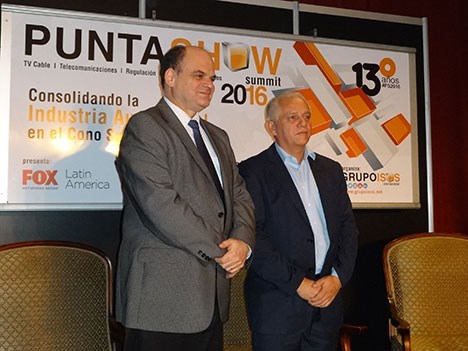 Punta Show 16 D1 Antel y Cuta firman acuerdos
