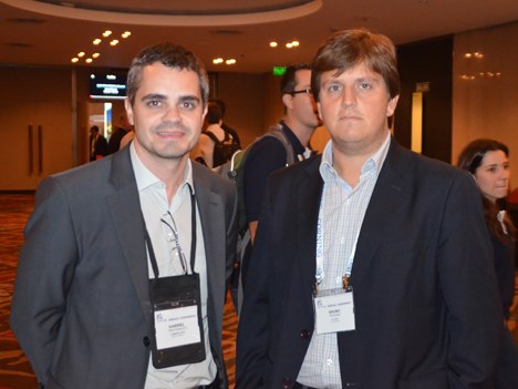 Gabriel Pascholato, de CommScope, y Bruno Resende, de Algar