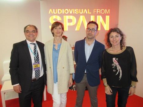 Rodolfo Domínguez, director comercial de Radiotelevisión Española, Dolores Meijomín Rodríguez, coordinadora de políticas audiovisuales de Agadic, Javi