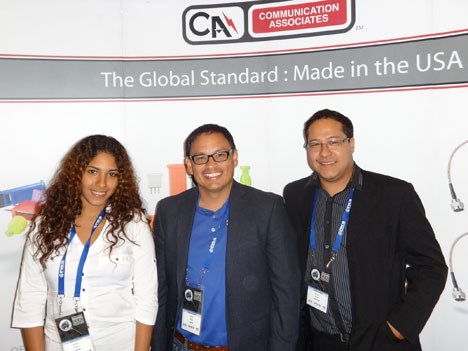 APTC 17 D2 Nicole Vasquez, Luis G. Torres y Ariel Bordón, de CA Communications Associates