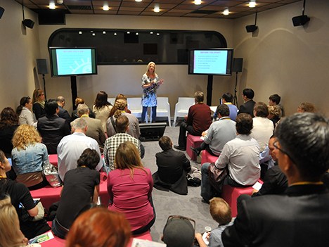 How To Negotiate de Patty Geneste, CEO & Presidente de Absolutely Independent (Holanda), y miembro del board de FRAPA