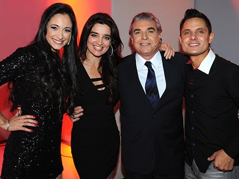 Artistas de la señal durante el lanzamiento