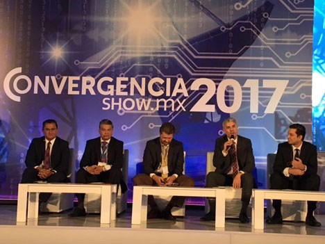 Convergencia 17 D1 Panel canales Noticias