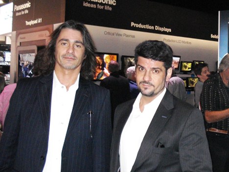Eduardo Lacerra de Centennial y Adrian Corna de Panasonic