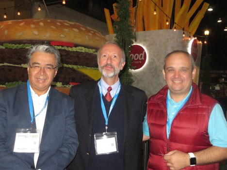 Convergencia 17 D3 Tomás Delgado, Fernando Gargollo y Alvaro Alcalá del ISP de Querétaro Cuattrocom