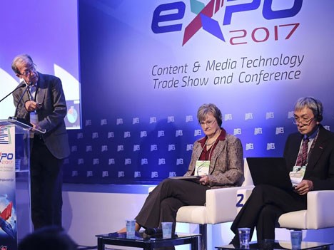 Fernando Bittencourt, Lisa Hobbs y Masayuki Sugawara en el panel sobre la evolución de la TV