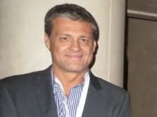 Eduardo Mandía, de Nuevo Siglo