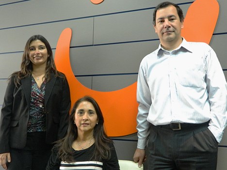 Soledad Gómez, Erika Tapia Castillo y José Esteban Saez, el equipo de TuVes HD que asistirá a la IV Cumbre APTC para exhibir sus soluciones para opera
