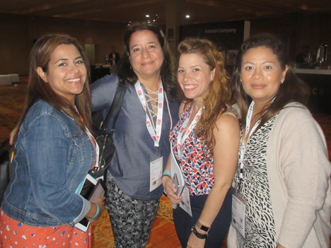 Buyers de Discovery Communications: Hortencia Quadreny, director program sourcing and acquisitions; Leticia Smith, program sourcing and acquisitions,