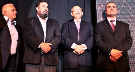 Washington Melo y parte de la directiva de Cuta