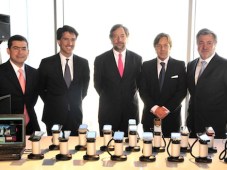 VTR lanzamiento telefon�a m�vil en Chile