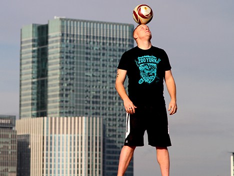 La nueva serie deportiva Fútbol Freestylers podrá verse desde fines de agosto por BBC HD para toda Latinoamérica