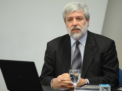 Sergio de Cola, titular de la Dirección Nacional de Telecomunicaciones