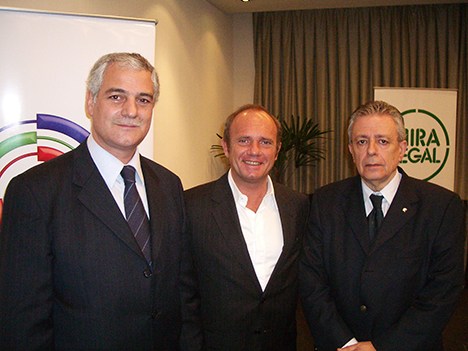 Walter Burzaco, presidente de ATVC, Sergio Veiga, presidente de Cappsa, y Eduardo Suárez, gerente general de Cappsa