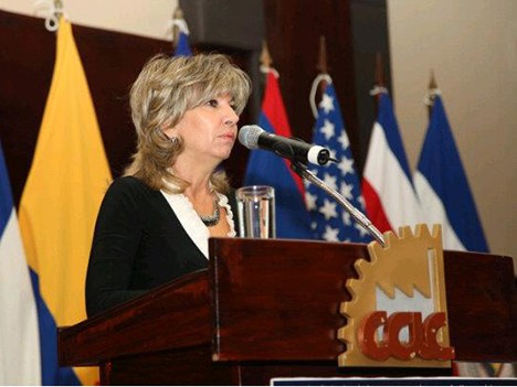Luz Marina Arango, de TDC Events, en el acto de inauguración