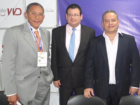 Eduardo Noriega, Alfredo Sabbagh y Sergio Restrepo
