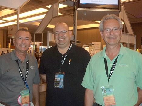 Vladimir Velickovich, José Luis Reyes y Dave Atman de Lindsay Broadband