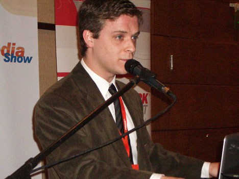 CMS 12 D2 Fernando Galvarino, Network Broadcast