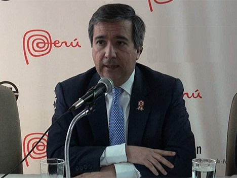 Raúl Pérez-Reyes Perú