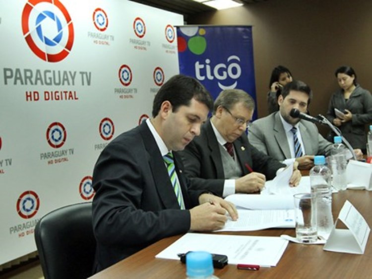Paraguay y Tigo acuerdan para ampliar cobertura de canal estatal