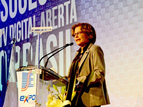 Liliana Nakonechnyj presidente de la SET