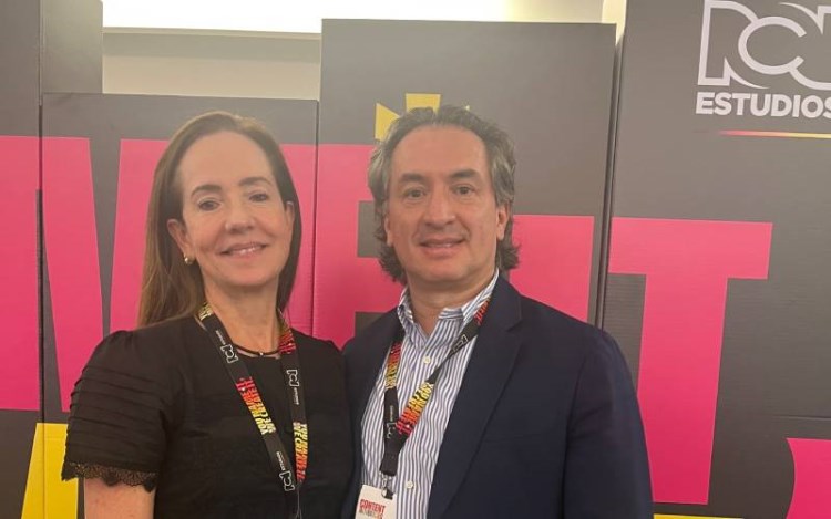 María Lucía Hernández con Julián Giraldo