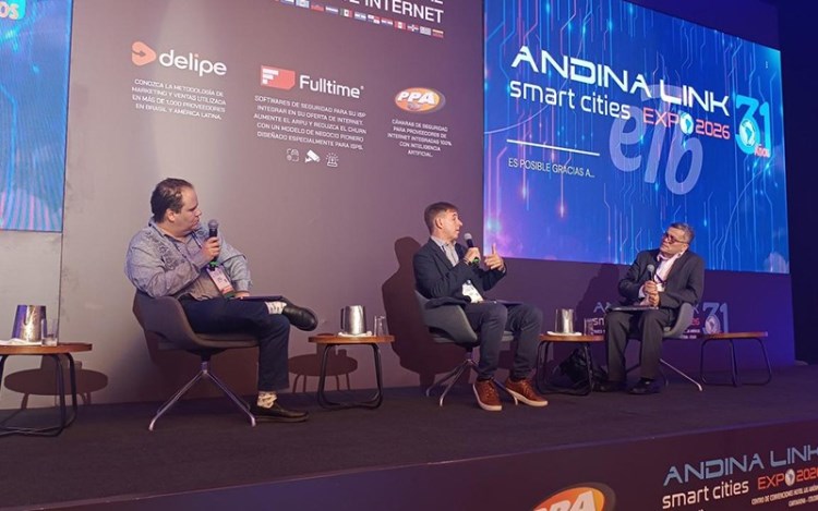 Presentación de Alejo Smirnoff en diálogo con Gabriel Levy