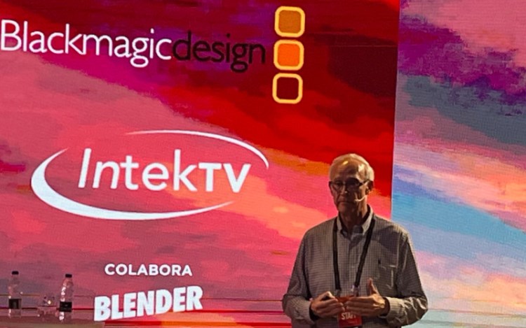 Jorge Mompó de Intek a auditorio lleno