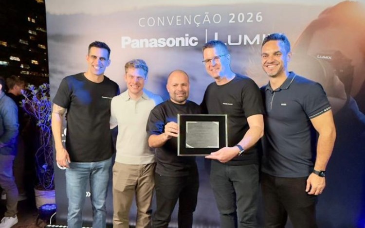 Panasonic oficializa a Merlin Distributor como distribuidor exclusivo de la línea Lumix para América Latina