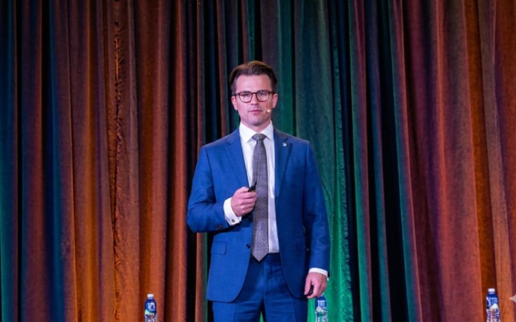 John Wilson, CEO de Grass Valley