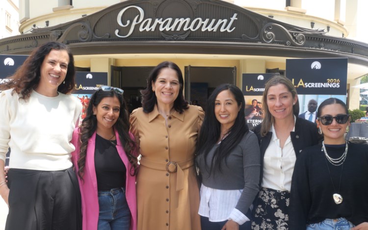 El screening de Paramount: Natalia Juliao, VP content strategy & programming, Avni Amin, VP content partnerships, Yanaice Ojito, director content partnerships, Natalie Gomez, coordinator content partnerships, todas de Pluto TV (Américas y EMEA); Eugenia Velez, VP de programación y marketing, Mónica Martínez, Gerente de programación estratégica, ambas de RCN Colombia