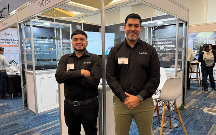 Mateo Muñoz y Francisco Juárez de Padtec México en Caravana WISP
