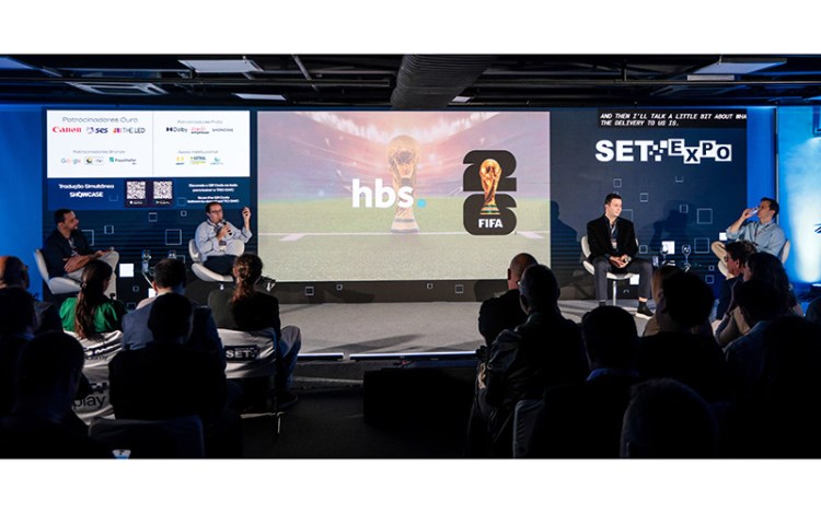 Painel Copa do Mundo, um evento, três coberturas