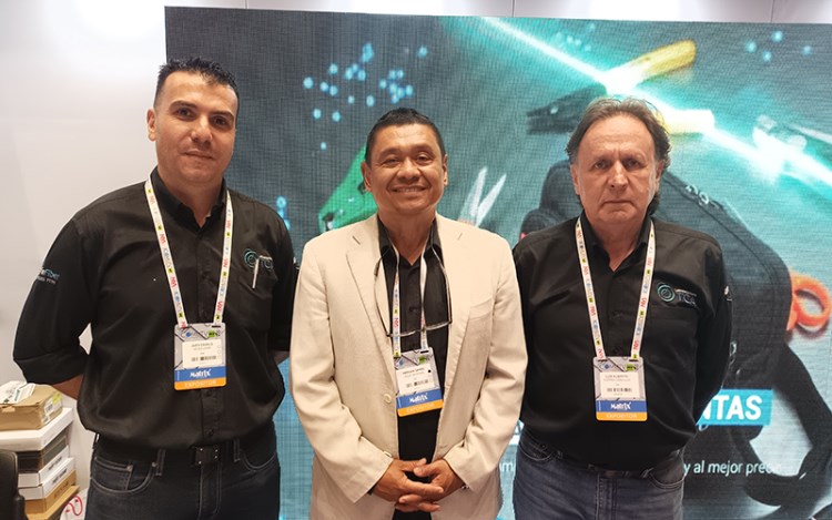 Juan Camilo Vélez, Hernán Darío Villa y Luis Alberto Correa de TCA