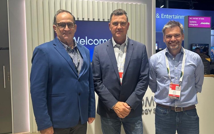 Abel Tamayo de Comcast, Leo Giono de Pontis y Damián Molinari de Mediainbox