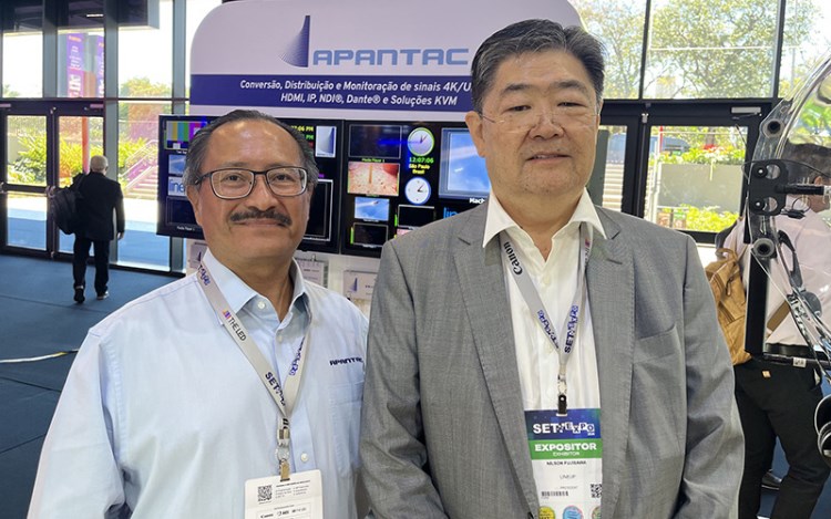 Edgar Florez de Apantac y Nilson Fujisawa de LineUp